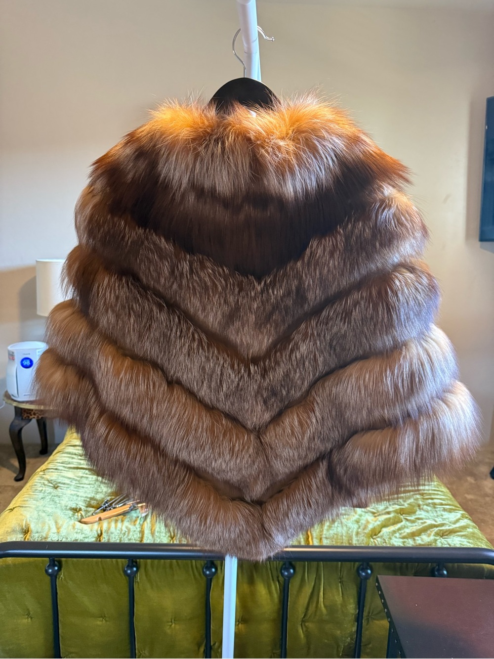 Red Fox real fur coat and leather poncho - Picture 4 of 5